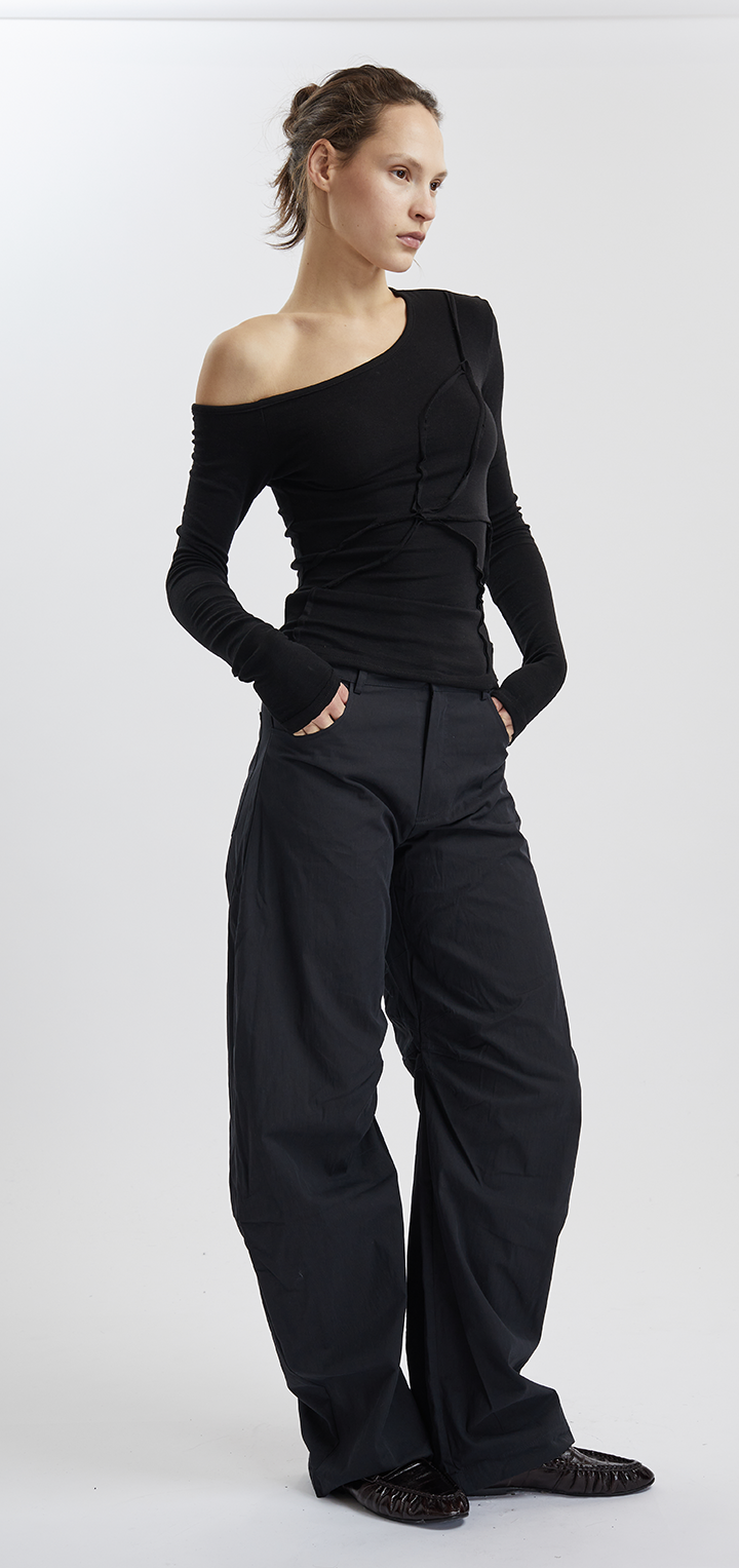 Papper long sleeved off shoulder tshirt - Black